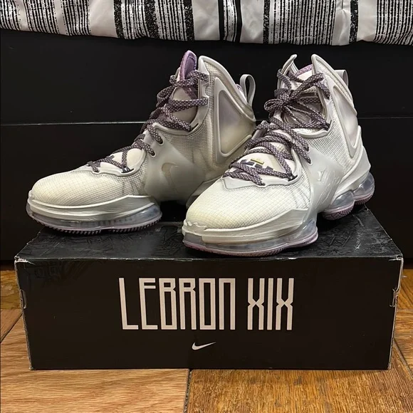 Nike | Shoes | Nike Lebron Xix 9 Phantom Basketball Shoes  display picture 3